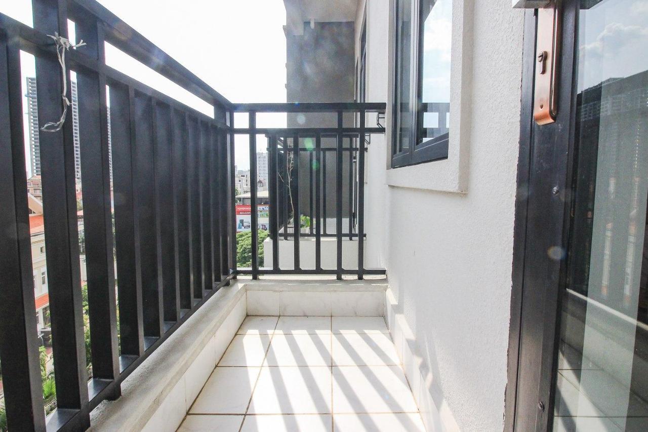 Ptas Tauch Residence Phnom Penh Exterior photo